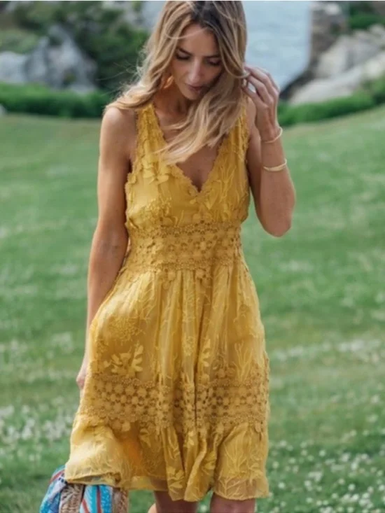 Anthropologie Ranna Gill Veronica Yellow Crochet Lace Floral Dress Size S - Picture 14 of 14